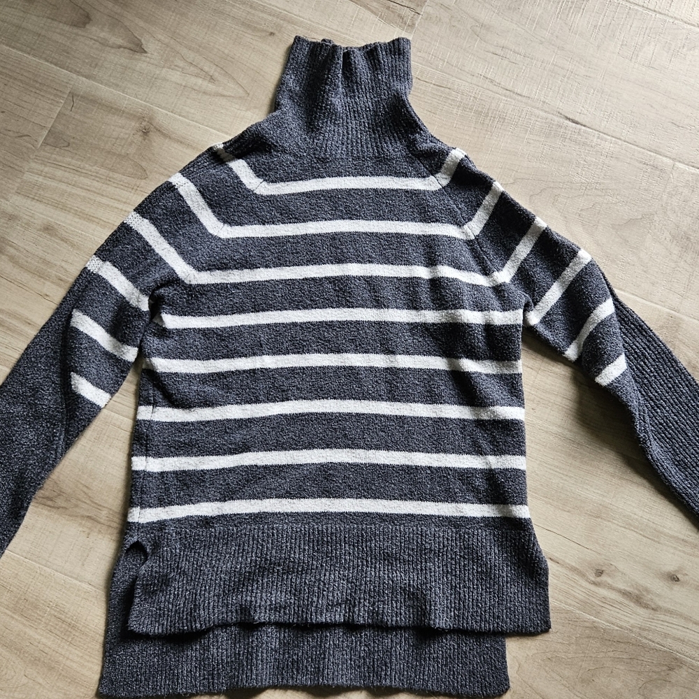 A New Day Striped Gray and White Women's Turtleneck Sweater